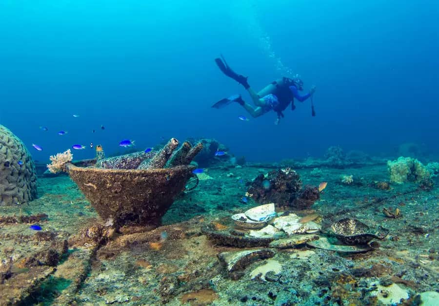 Freshwater Diving: The 6 Best Dive Sites in the World 5 Truk Lagoon, Micronesia